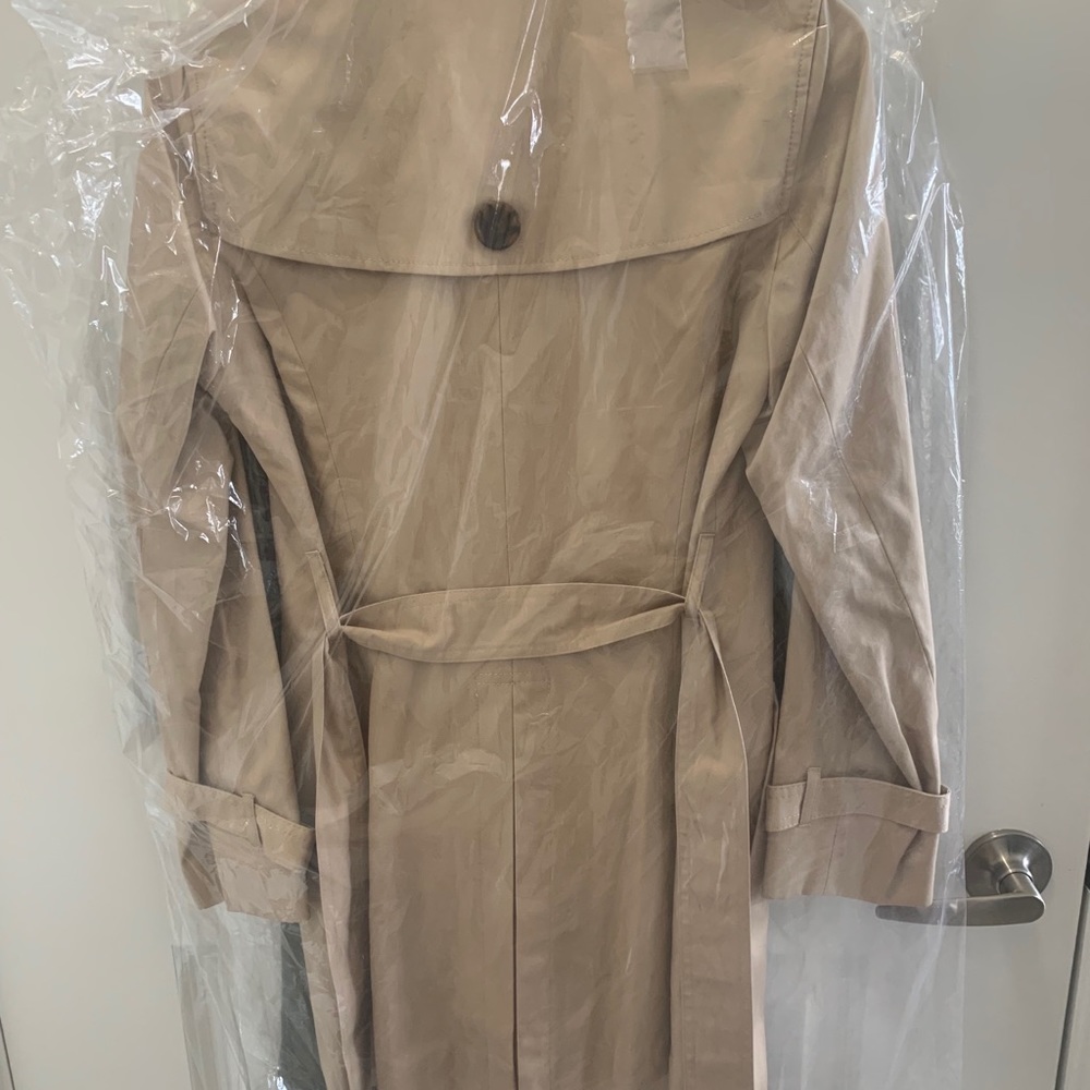 Women Essential Trench Coat (petite)